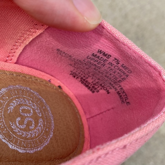 SO Lemon Flats - Picture 6 of 6